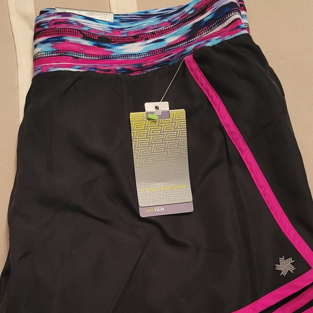 Tek gym shorts.  New with tags. Size  large